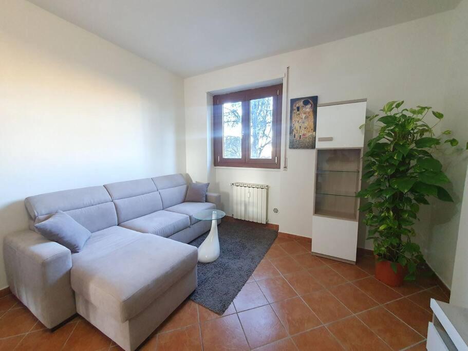 Canova House In Apartamento *